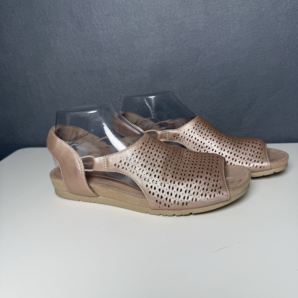 Earth Brand Rose Gold Ankle Strap Leather Sandals Women's Size 8.5M